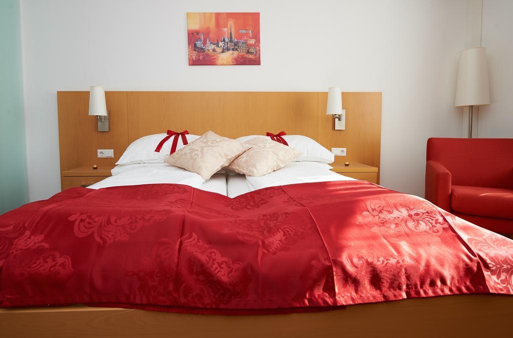 City-Hotel Moedling Modling Quarto foto